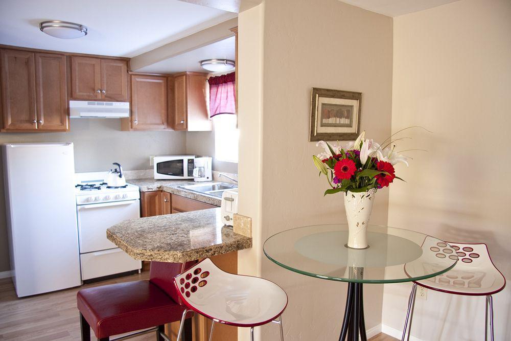 Parc Suites 3*