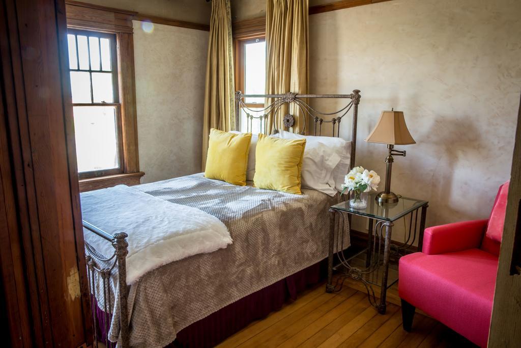 Parc Suites Aparthotel 3*