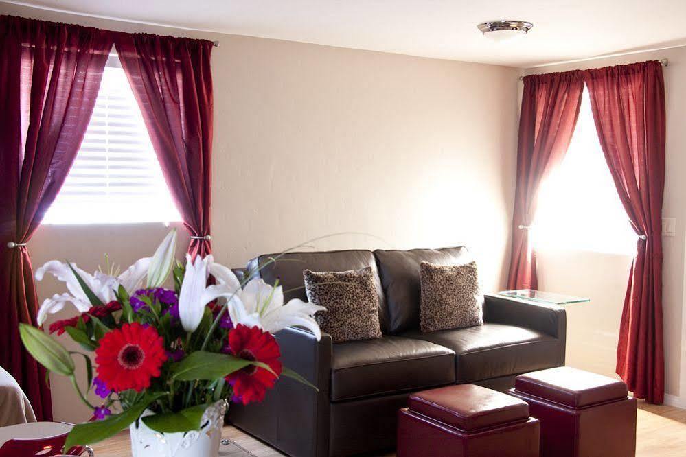 Parc Suites 3*